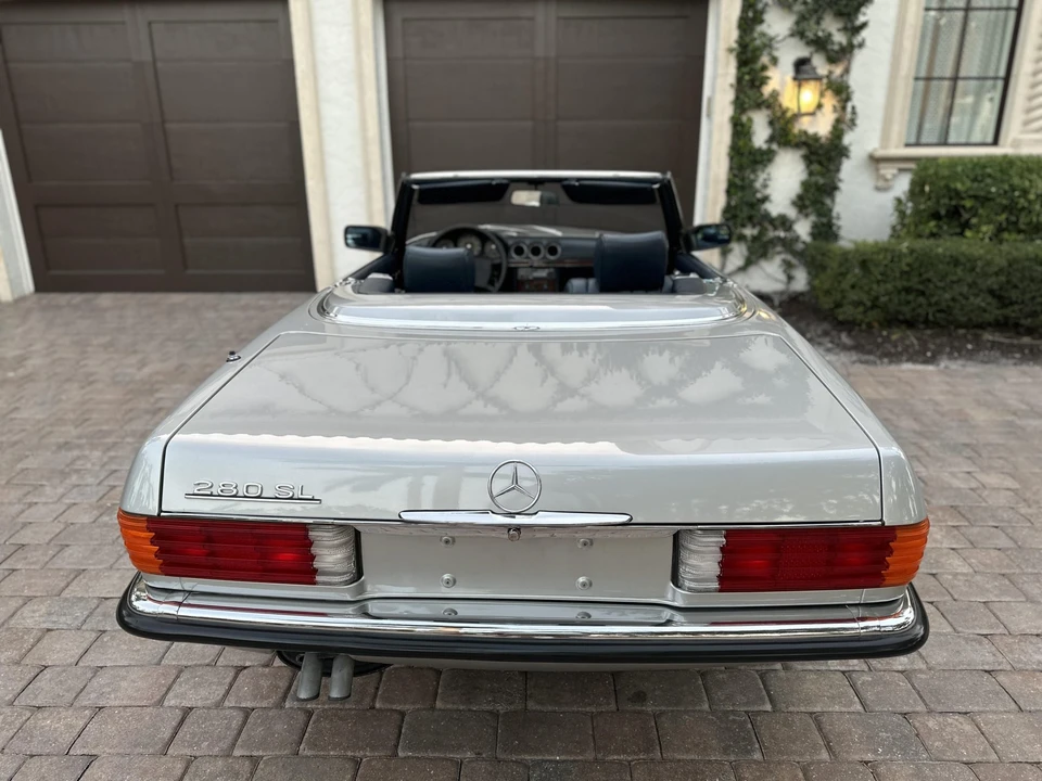 1982 Mercedes-Benz R107 SL-Class - Image 11 of 31