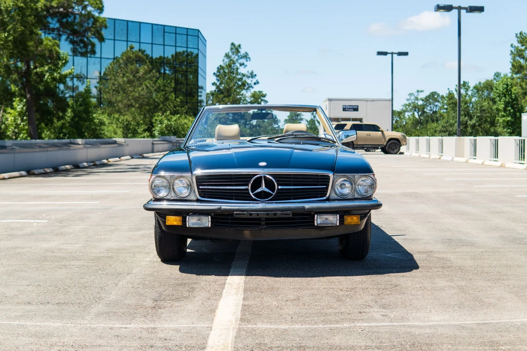 1982 Mercedes-Benz R107 SL-Class - Image 2 of 31