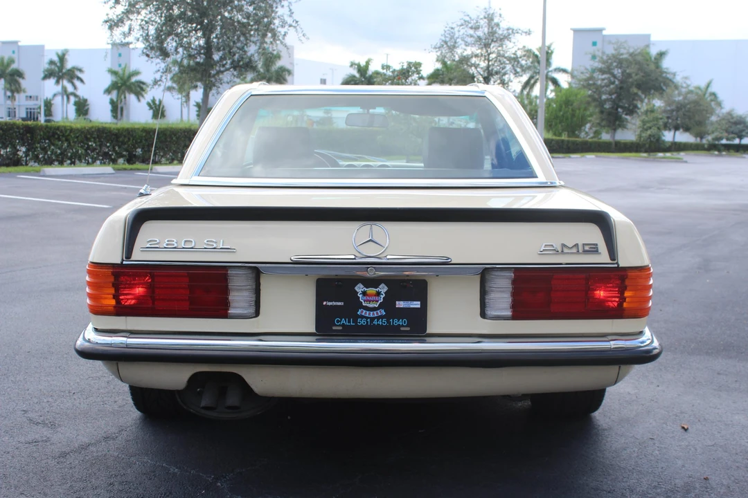 1982 Mercedes-Benz R107 SL-Class - Image 13 of 31