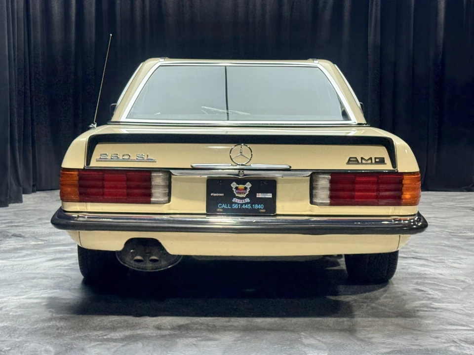 1982 Mercedes-Benz R107 SL-Class - Image 26 of 31