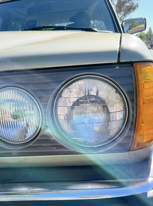1982 Mercedes-Benz W123 Sedan - Image 29 of 31