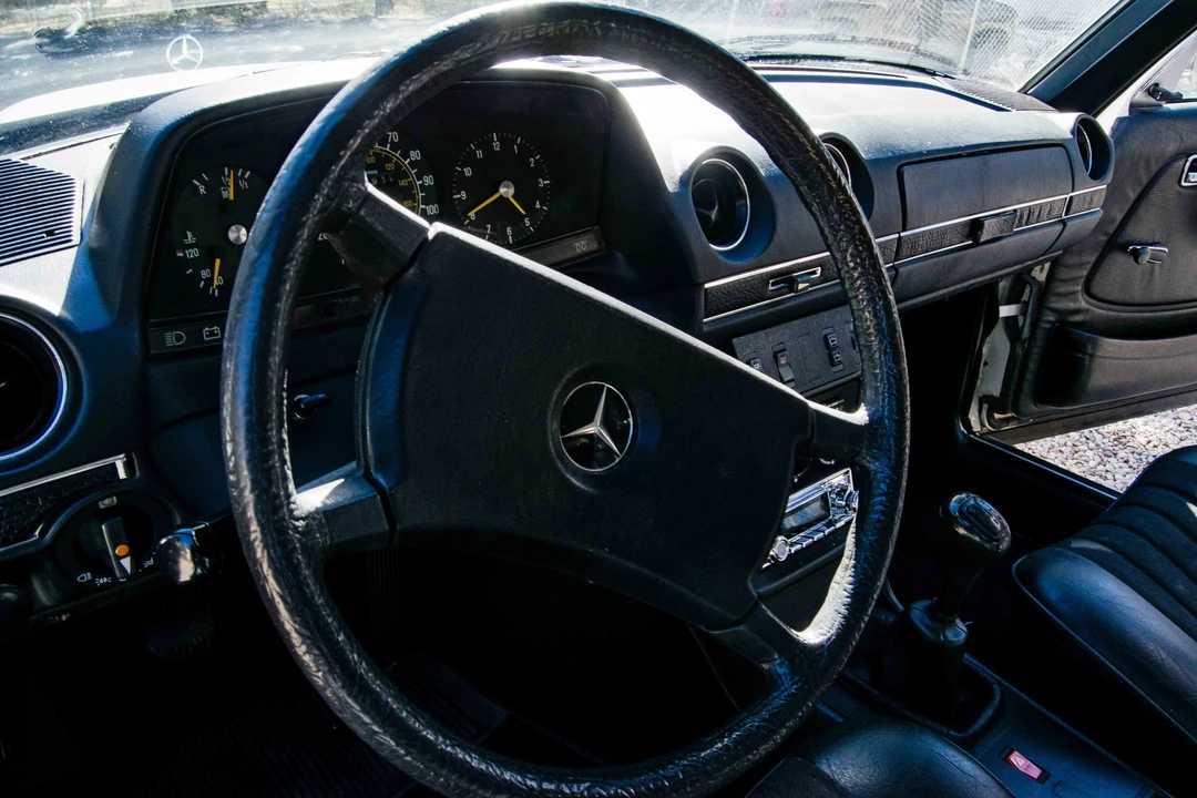 1982 Mercedes-Benz W123 Wagon (S123) - Image 27 of 31