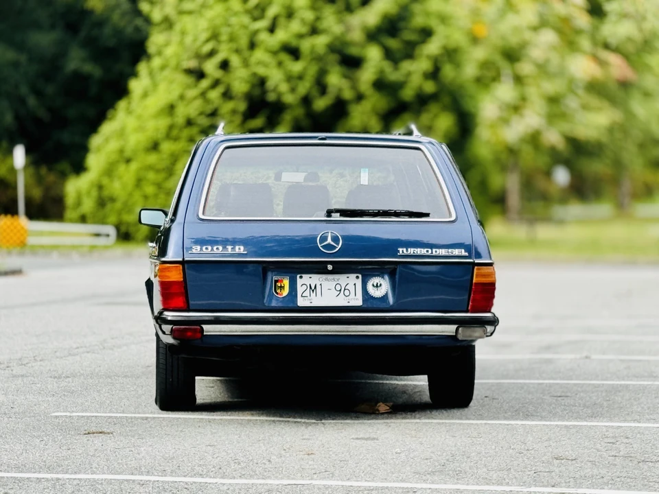 1982 Mercedes-Benz W123 Wagon (S123) - Image 11 of 31