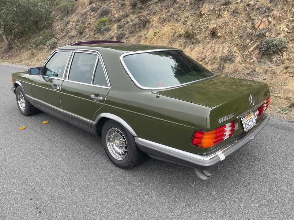 1982 Mercedes-Benz W126 S-Class Sedan - Image 17 of 31
