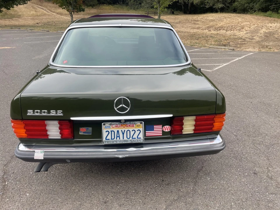 1982 Mercedes-Benz W126 S-Class Sedan - Image 23 of 31