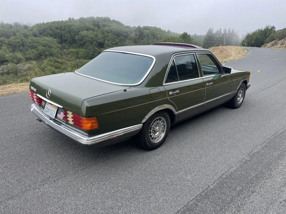 1982 Mercedes-Benz W126 S-Class Sedan - Image 27 of 31