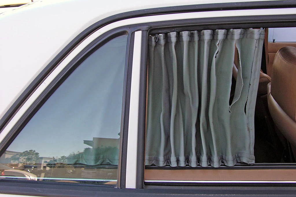 1982 Mercedes-Benz W126 S-Class Sedan - Image 26 of 31