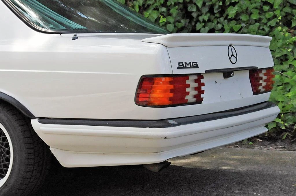 1982 Mercedes-Benz W126 S-Class Sedan - Image 20 of 31
