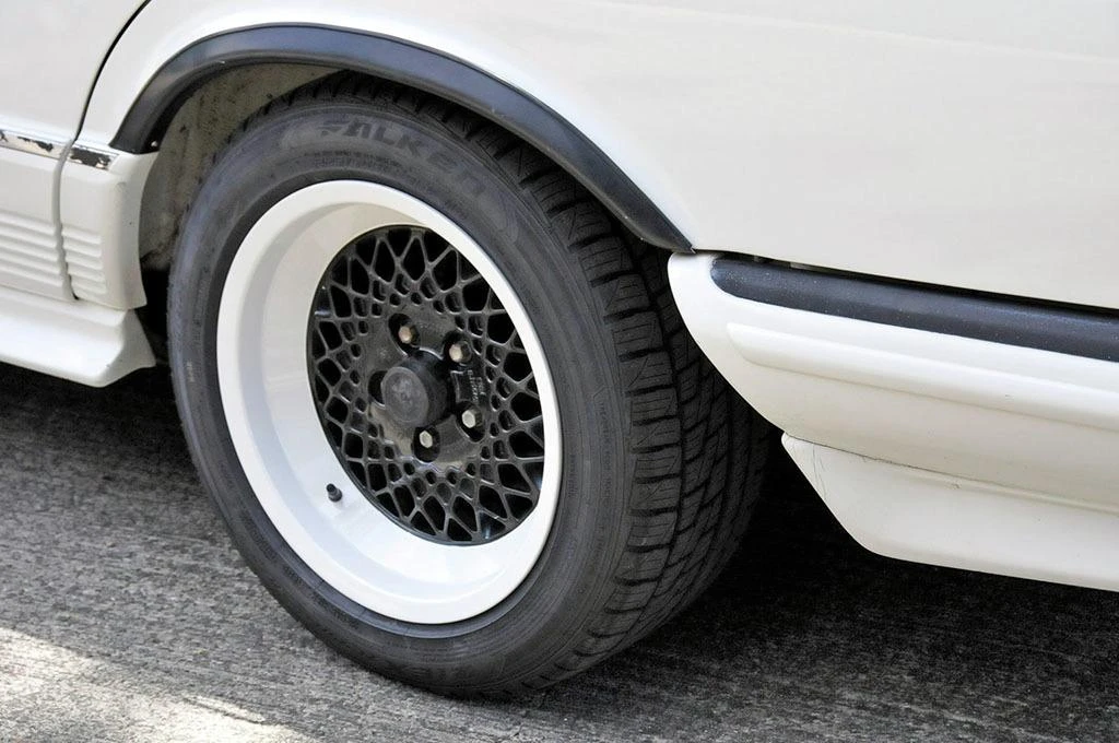 1982 Mercedes-Benz W126 S-Class Sedan - Image 28 of 31