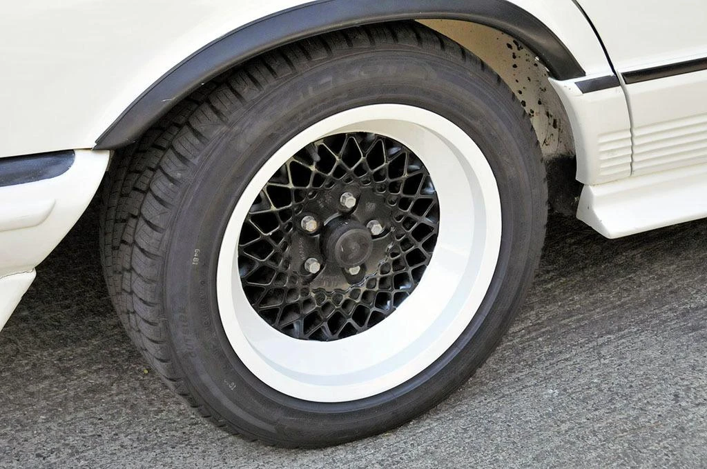 1982 Mercedes-Benz W126 S-Class Sedan - Image 30 of 31