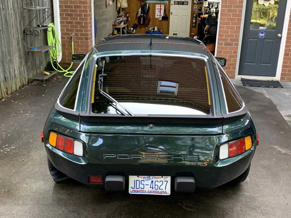 1982 Porsche 928 S - Image 5 of 31