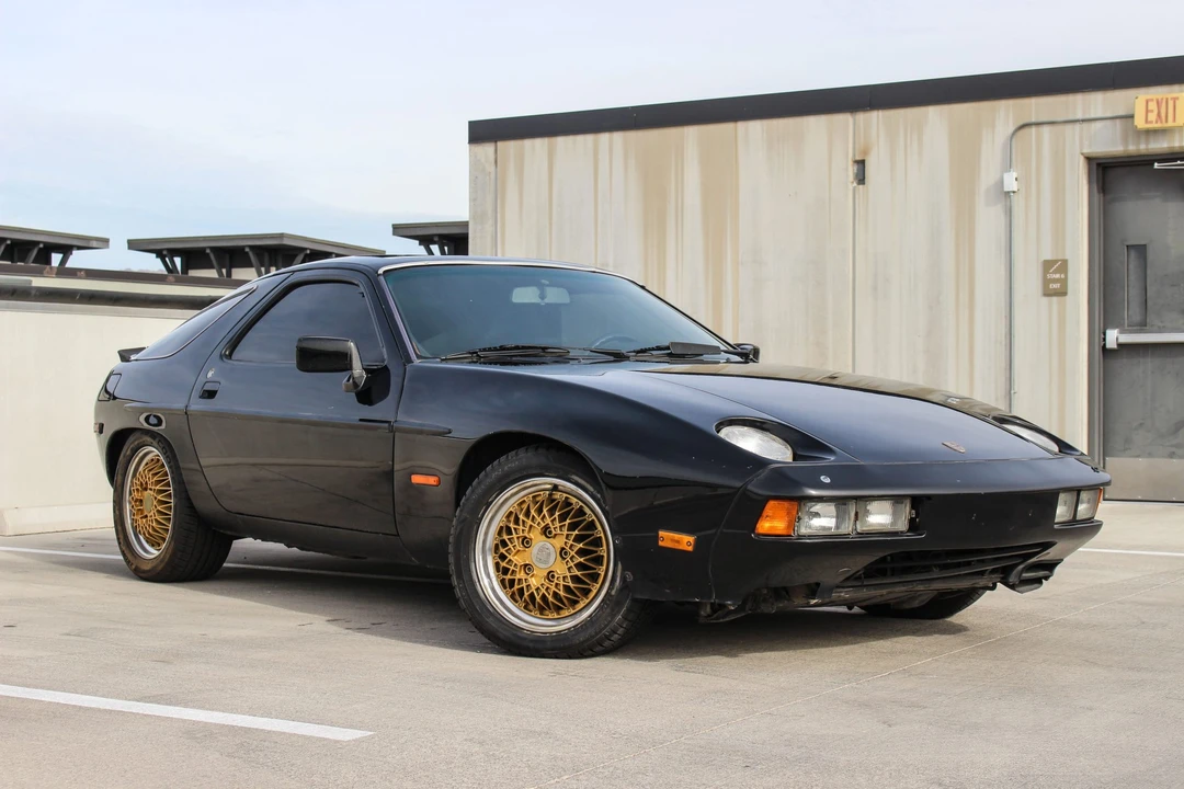 1982 Porsche 928 S - Image 5 of 31