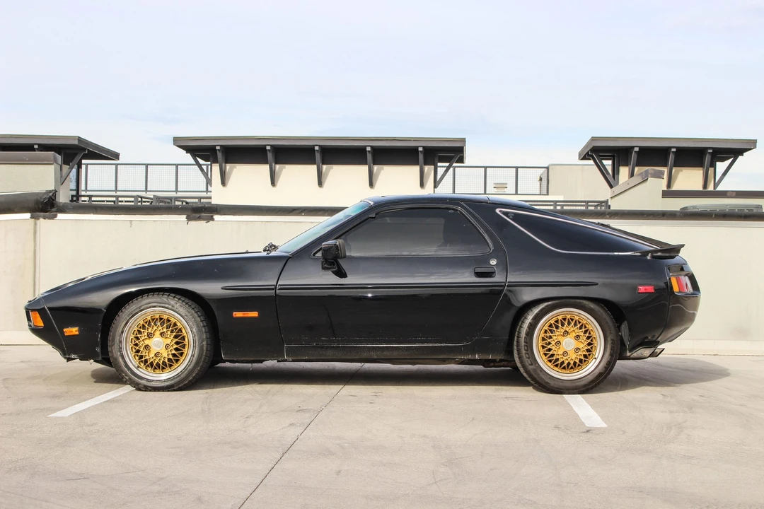 1982 Porsche 928 S - Image 12 of 31