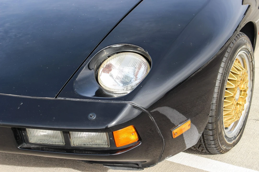 1982 Porsche 928 S - Image 14 of 31