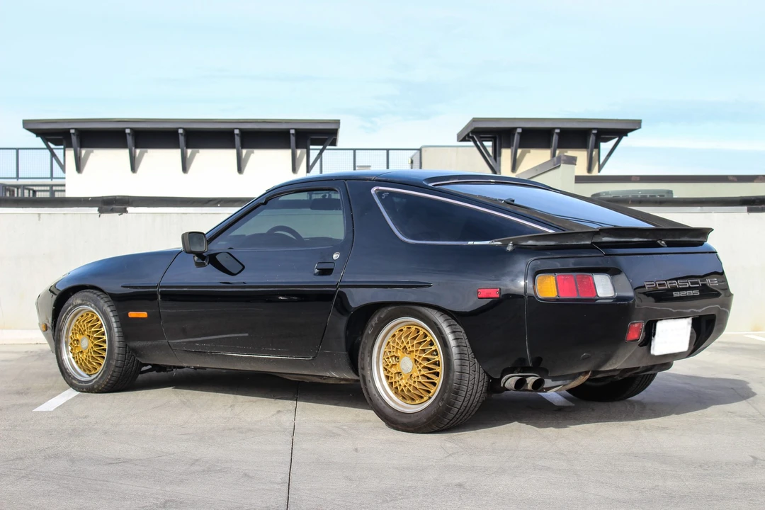 1982 Porsche 928 S - Image 10 of 31