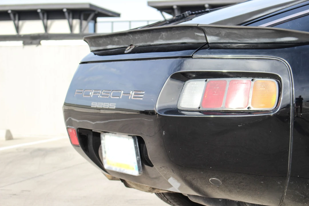 1982 Porsche 928 S - Image 17 of 31