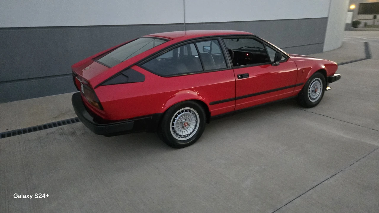 1983 Alfa Romeo Alfetta GT - Image 15 of 31