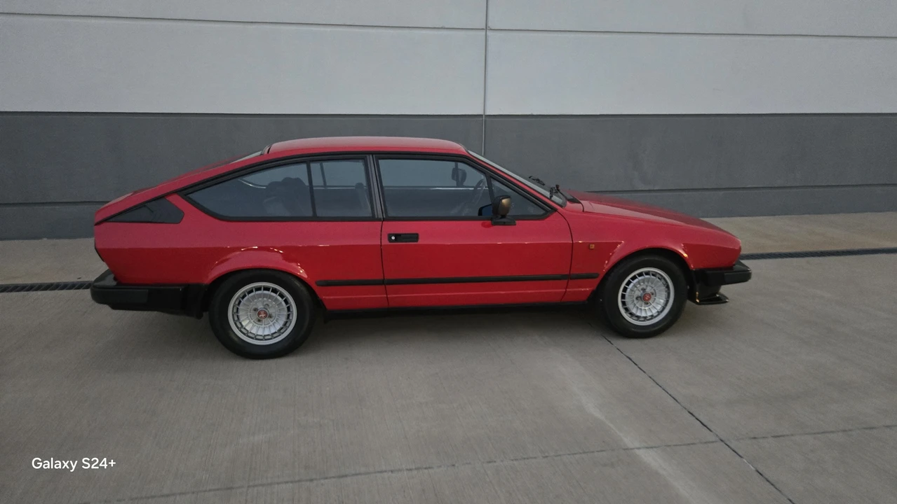 1983 Alfa Romeo Alfetta GT - Image 18 of 31
