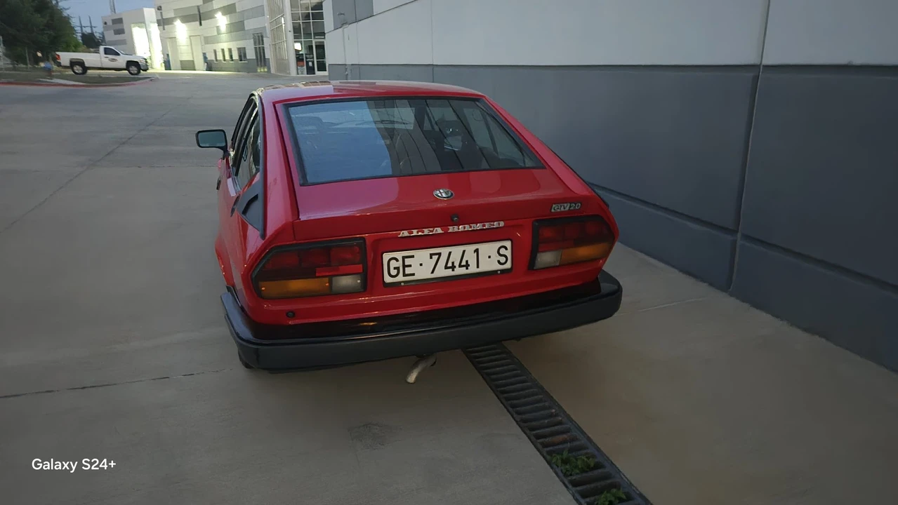 1983 Alfa Romeo Alfetta GT - Image 9 of 31