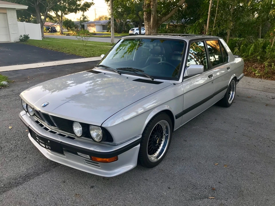 1983 BMW E28 5 Series - Image 14 of 31