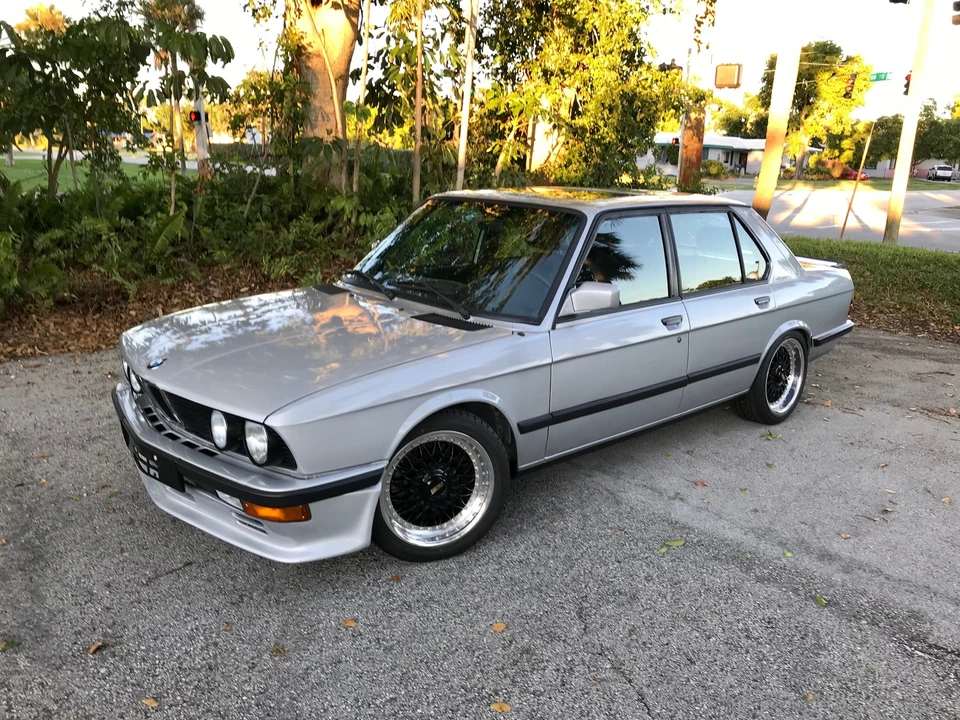 1983 BMW E28 5 Series - Image 3 of 31