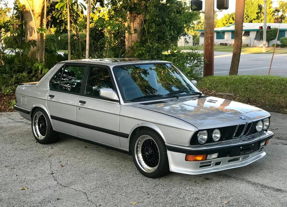 1983 BMW E28 5 Series - Image 6 of 31