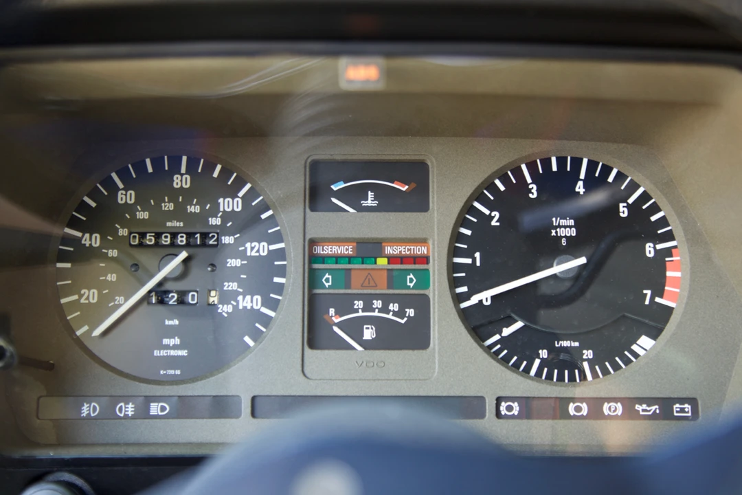 1983 BMW E24 6 Series - Image 28 of 31