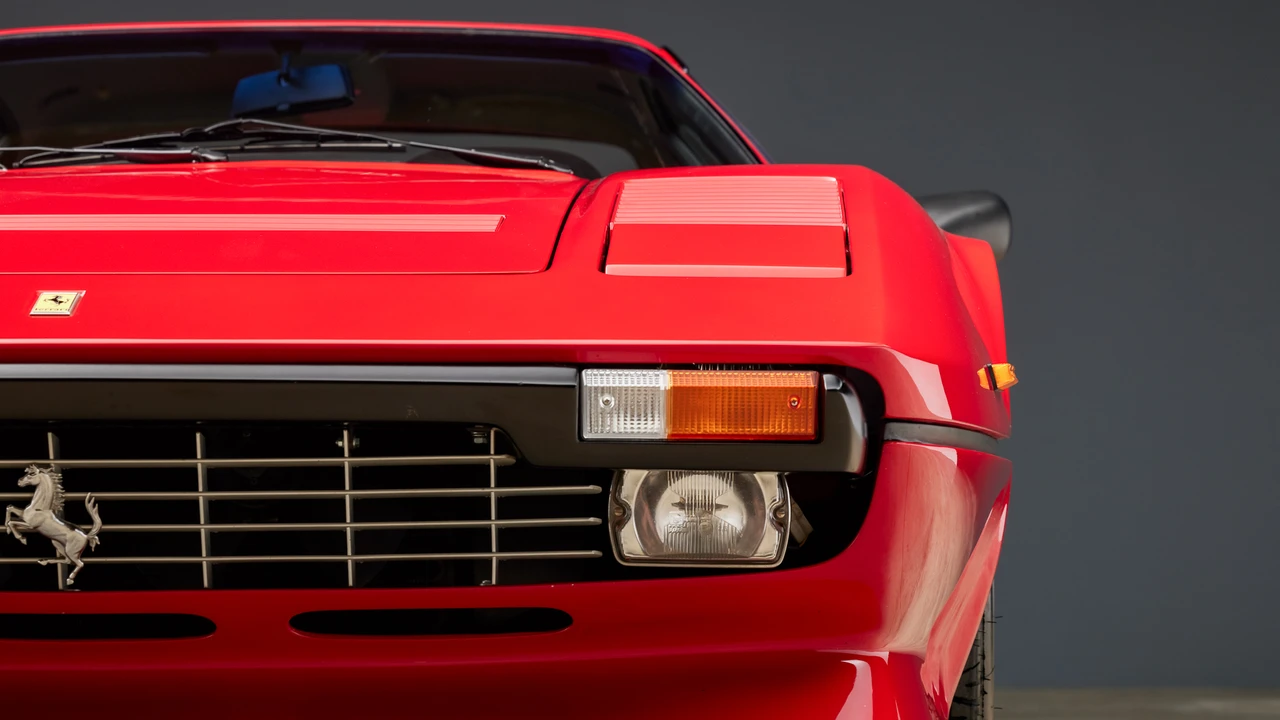 1983 Ferrari 308 GTB QV - Image 24 of 31