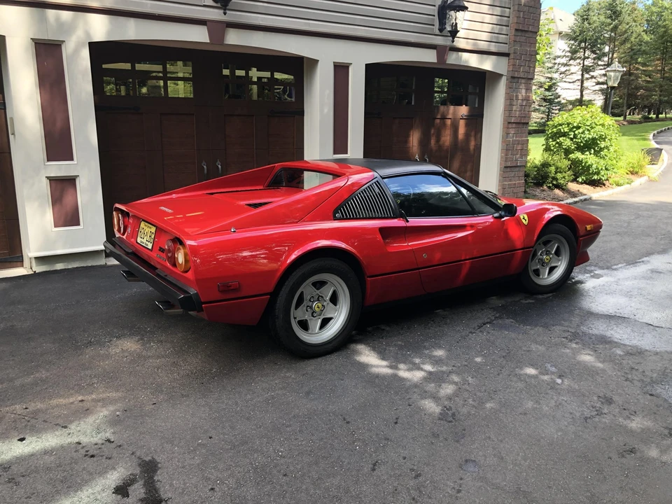 1983 Ferrari 308 GTS QV - Image 2 of 31