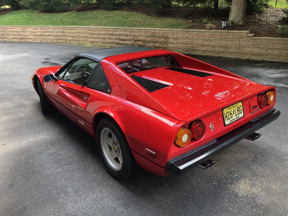 1983 Ferrari 308 GTS QV - Image 10 of 31
