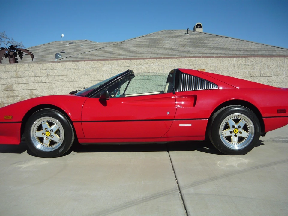 1983 Ferrari 308 GTS QV - Image 25 of 31