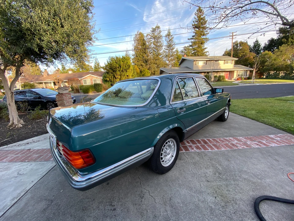 1983 Mercedes-Benz W126 S-Class Sedan - Image 6 of 31