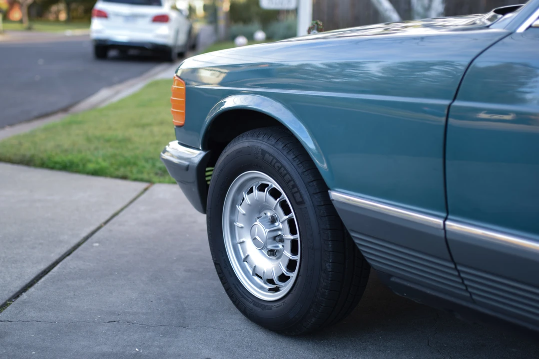 1983 Mercedes-Benz W126 S-Class Sedan - Image 20 of 31
