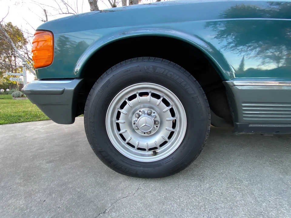 1983 Mercedes-Benz W126 S-Class Sedan - Image 22 of 31