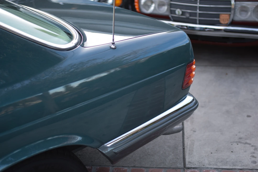 1983 Mercedes-Benz W126 S-Class Sedan - Image 29 of 31
