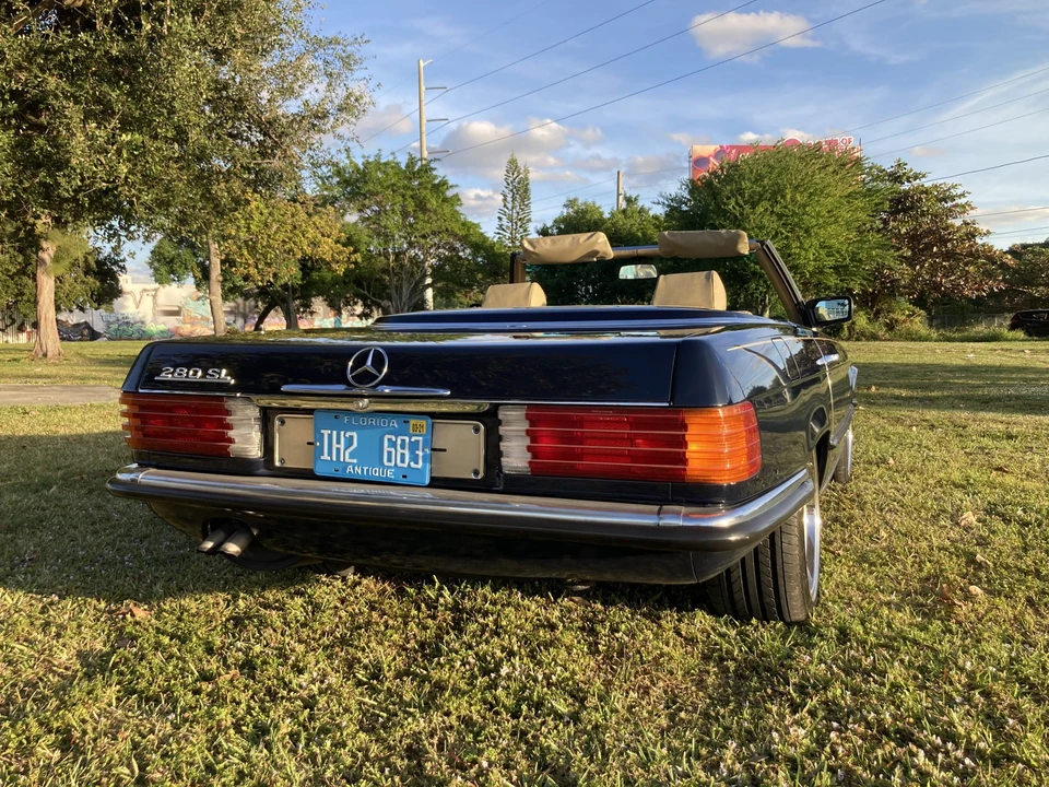 1983 Mercedes-Benz R107 SL-Class - Image 25 of 31
