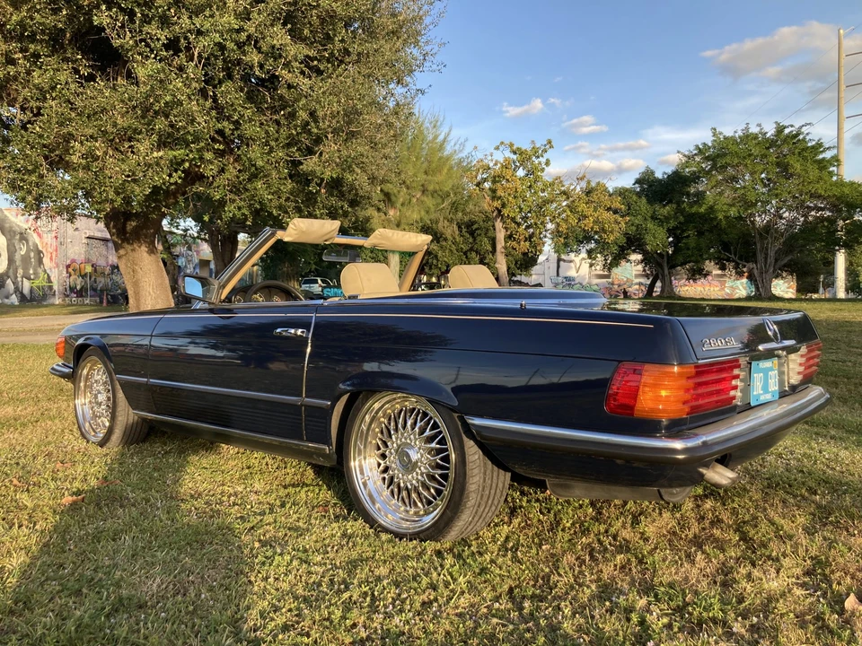 1983 Mercedes-Benz R107 SL-Class - Image 19 of 31