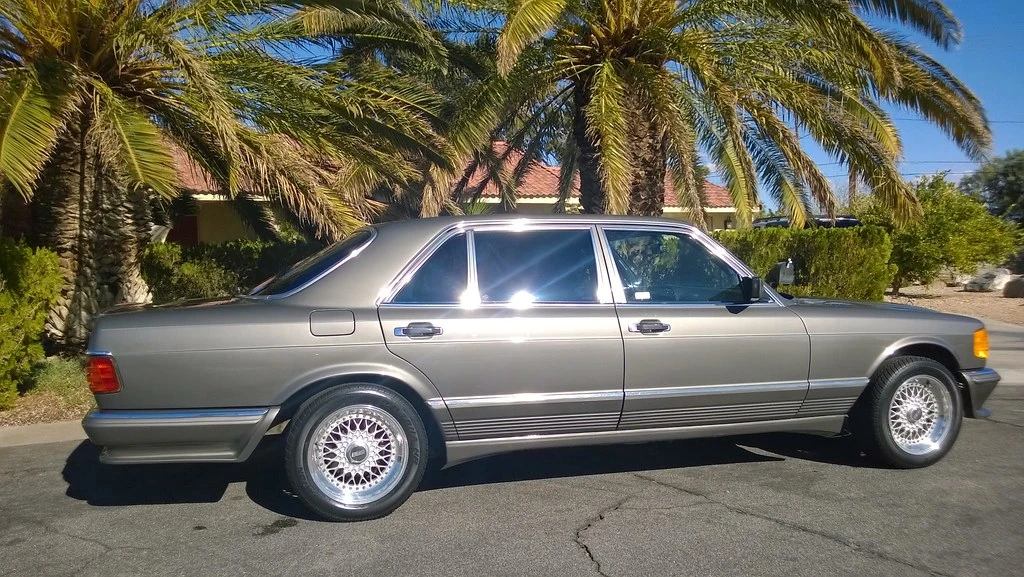 1983 Mercedes-Benz W126 S-Class Sedan - Image 2 of 31