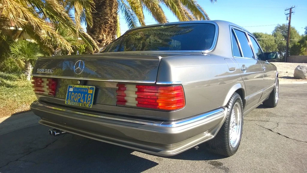 1983 Mercedes-Benz W126 S-Class Sedan - Image 3 of 31
