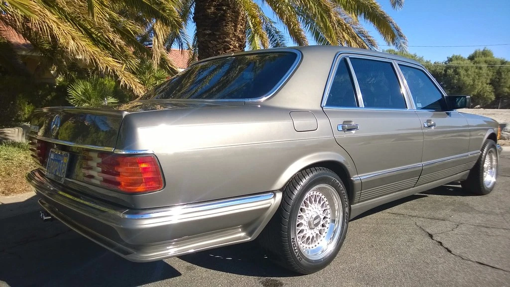 1983 Mercedes-Benz W126 S-Class Sedan - Image 4 of 31