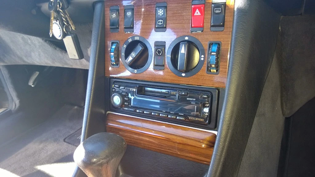 1983 Mercedes-Benz W126 S-Class Sedan - Image 24 of 31