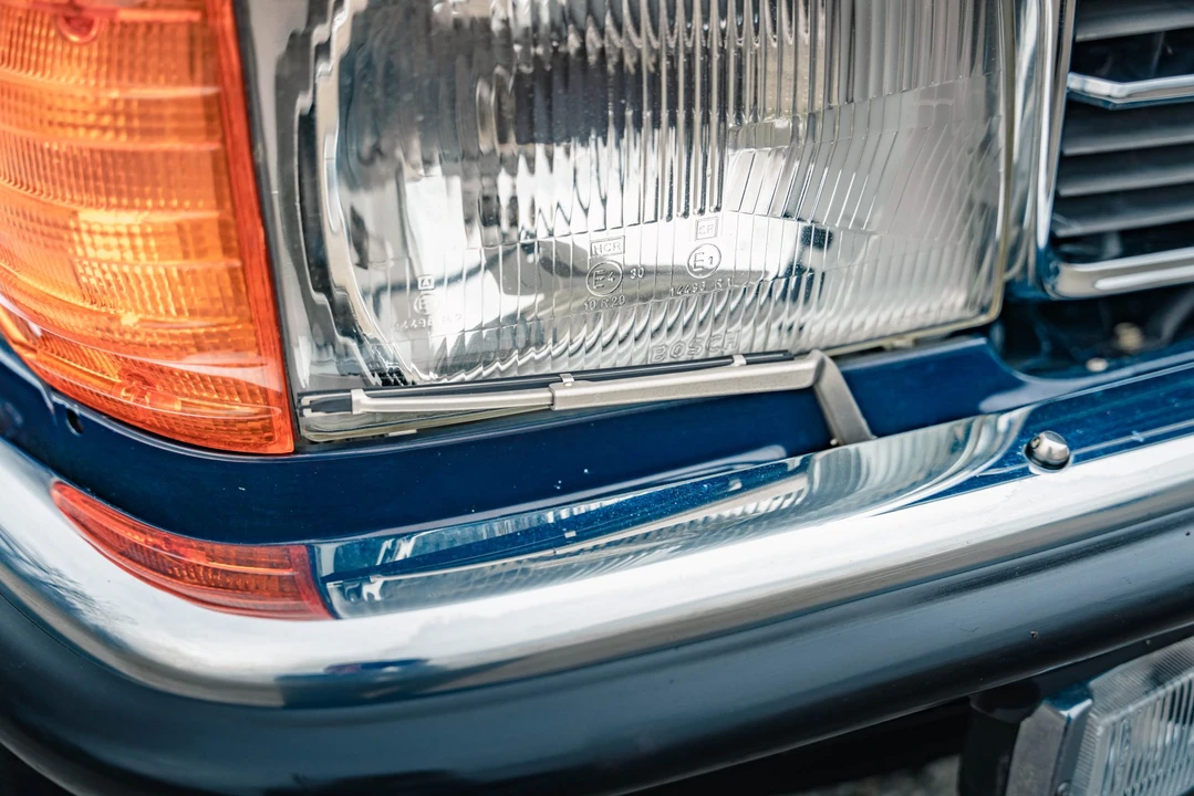 1983 Mercedes-Benz R107 SL-Class - Image 24 of 31