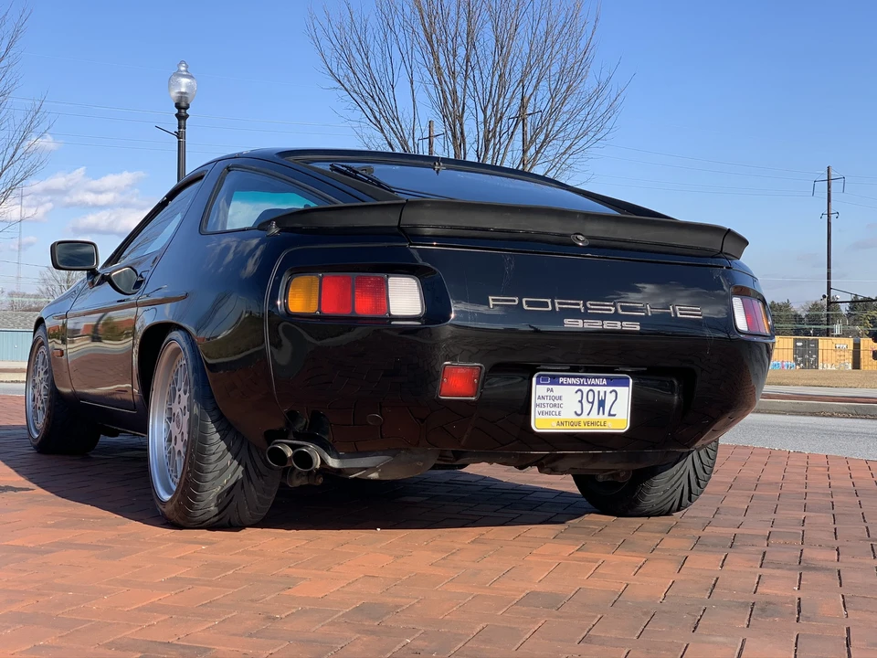 1983 Porsche 928 S - Image 9 of 31