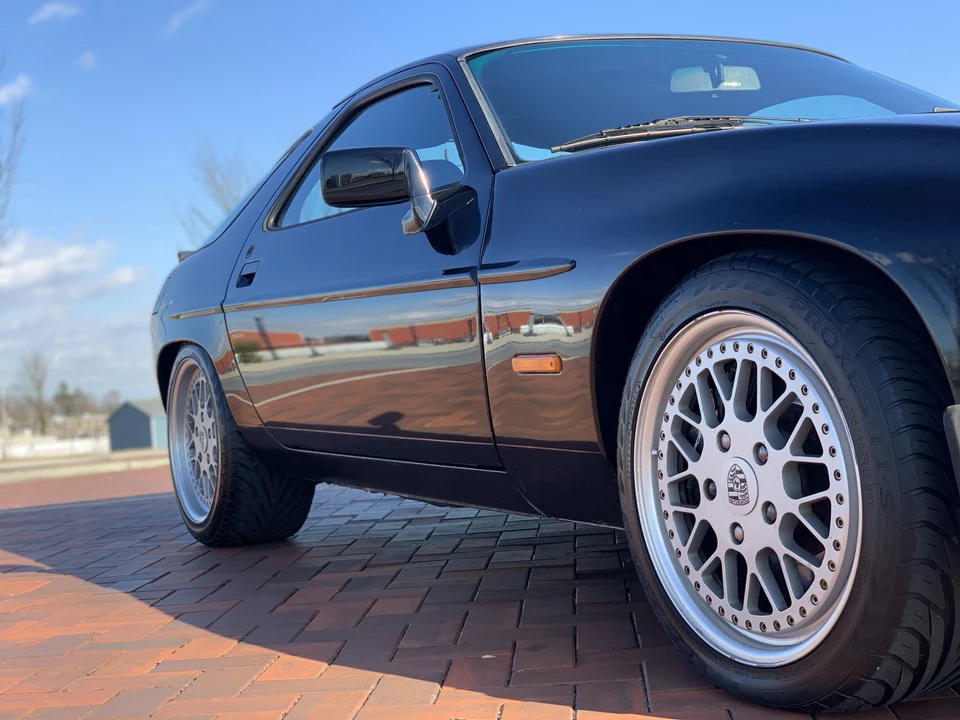 1983 Porsche 928 S - Image 18 of 31