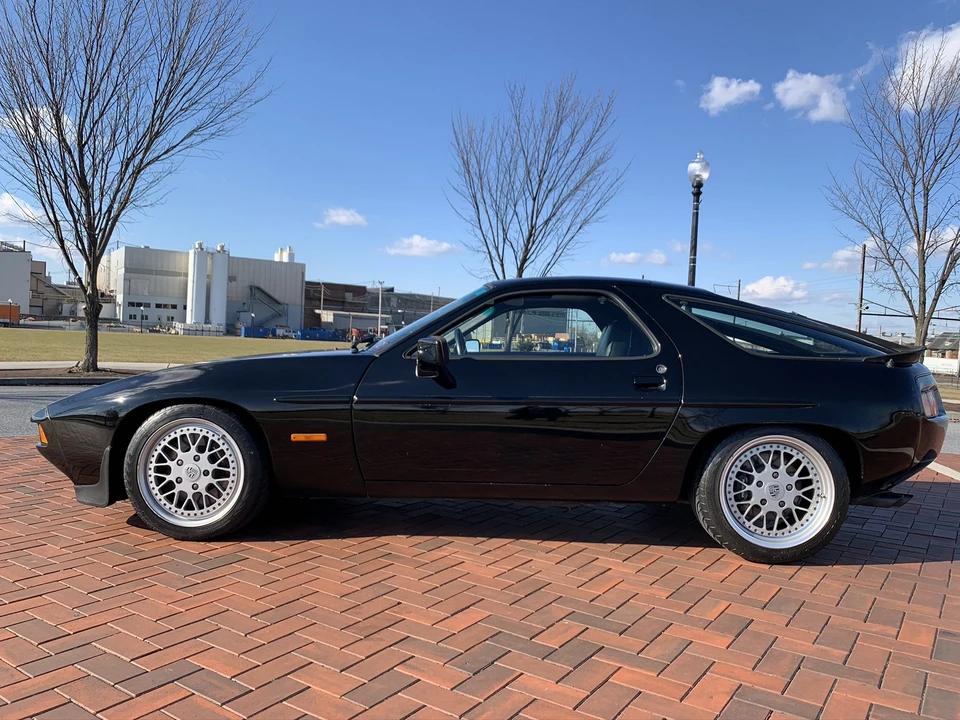 1983 Porsche 928 S - Image 3 of 31