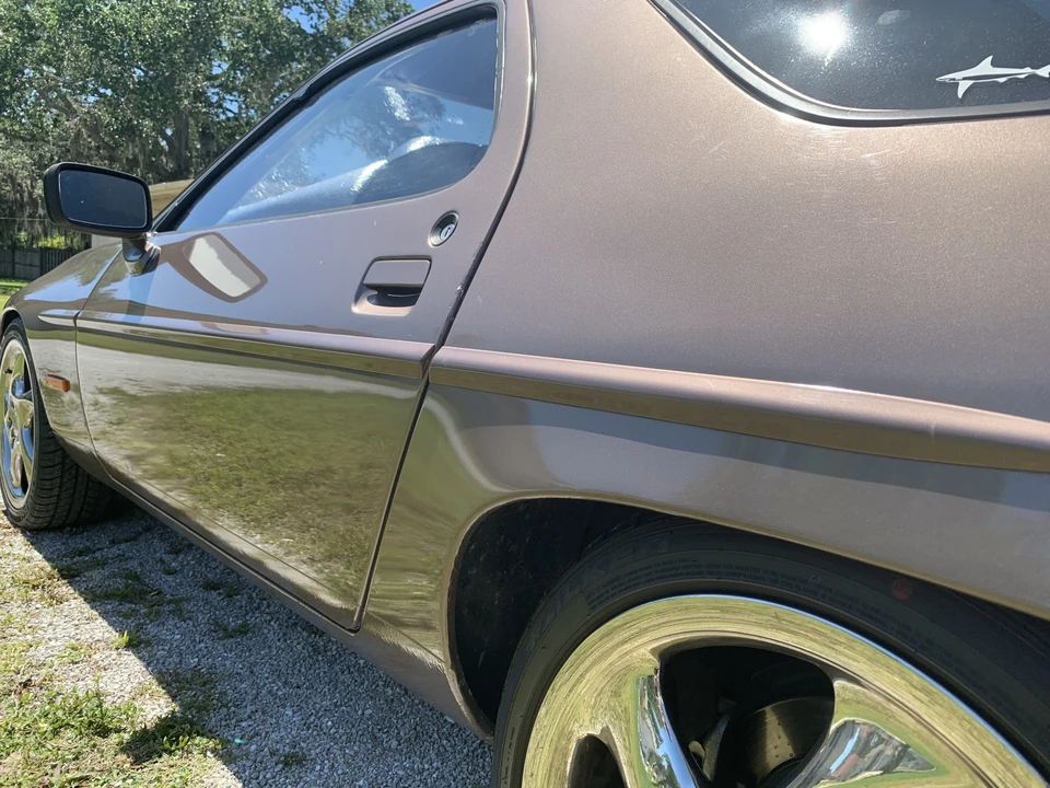 1983 Porsche 928 S - Image 16 of 31