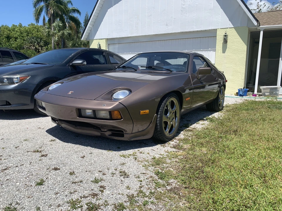 1983 Porsche 928 S - Image 10 of 31