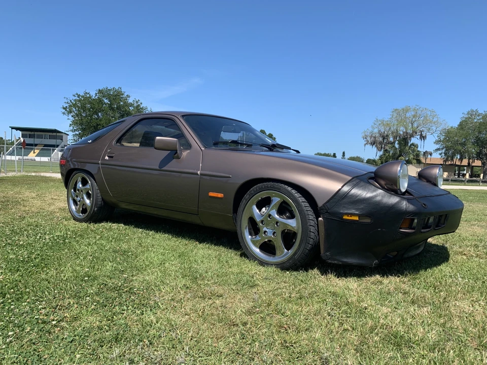 1983 Porsche 928 S - Image 4 of 31