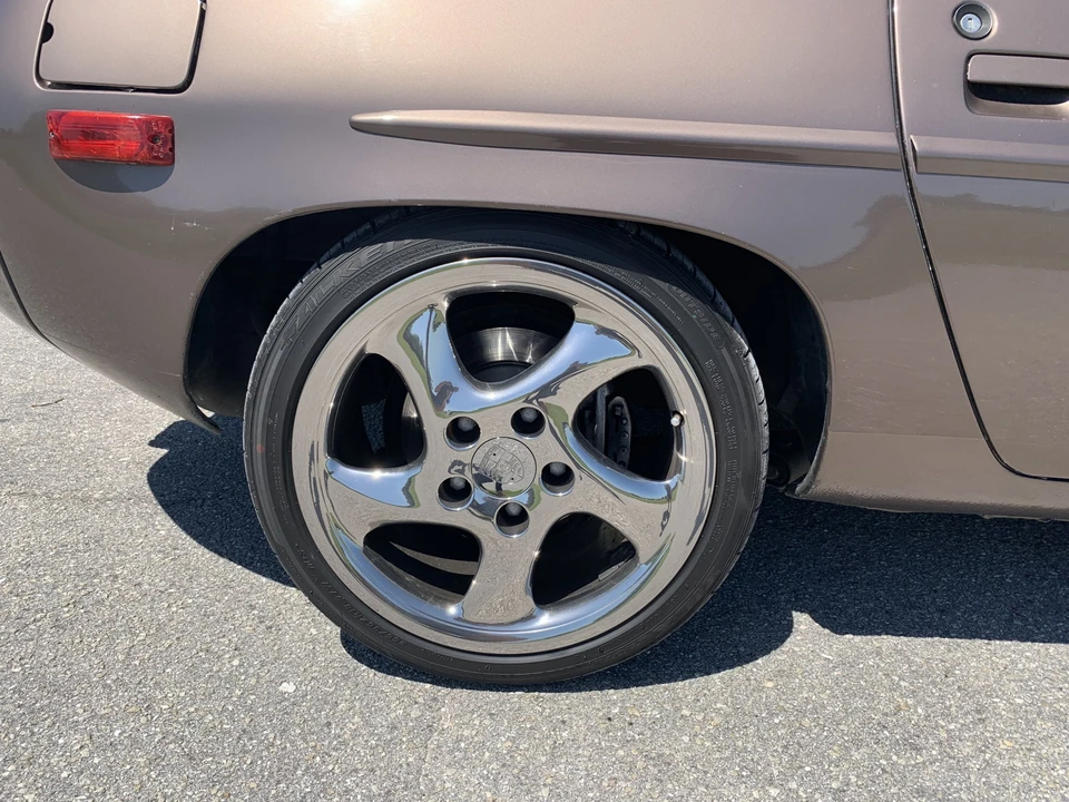 1983 Porsche 928 S - Image 19 of 31