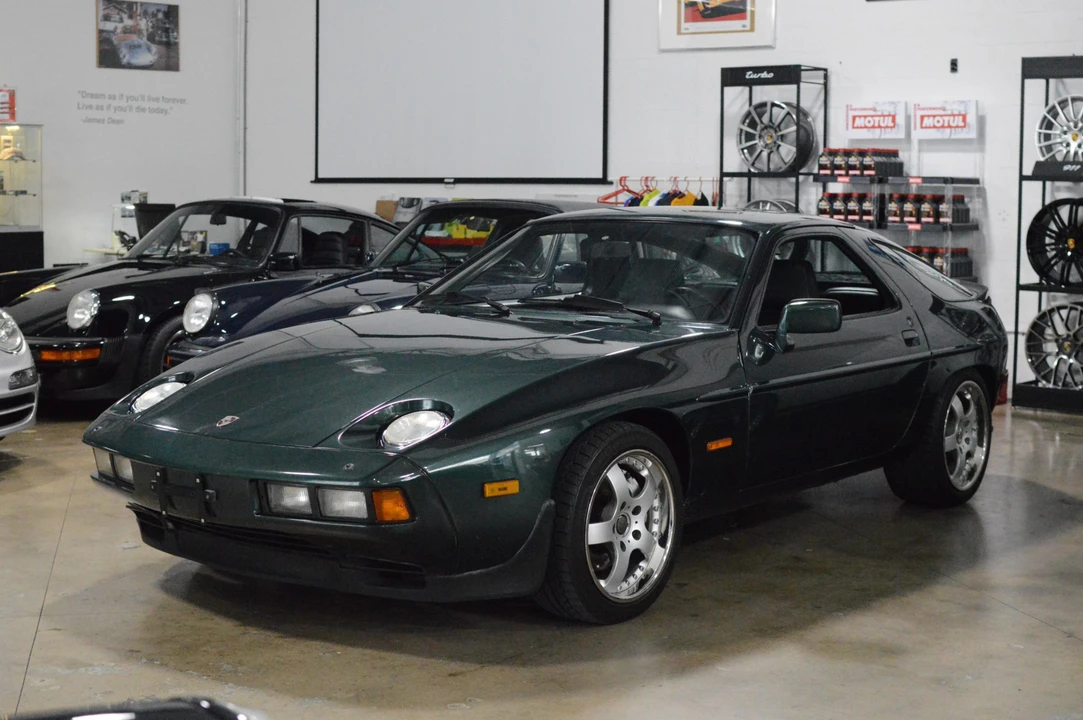 1983 Porsche 928 S - Image 4 of 31